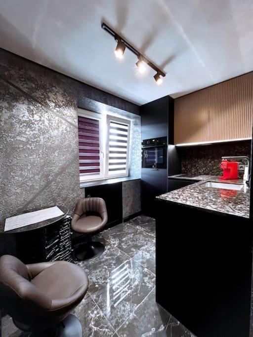 Black Pearl Luxury Apartment 벤츠필스 외부 사진